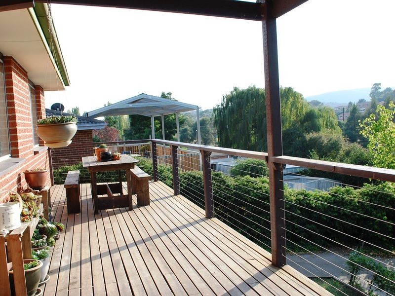 13 Monk Place, Queanbeyan NSW 2620