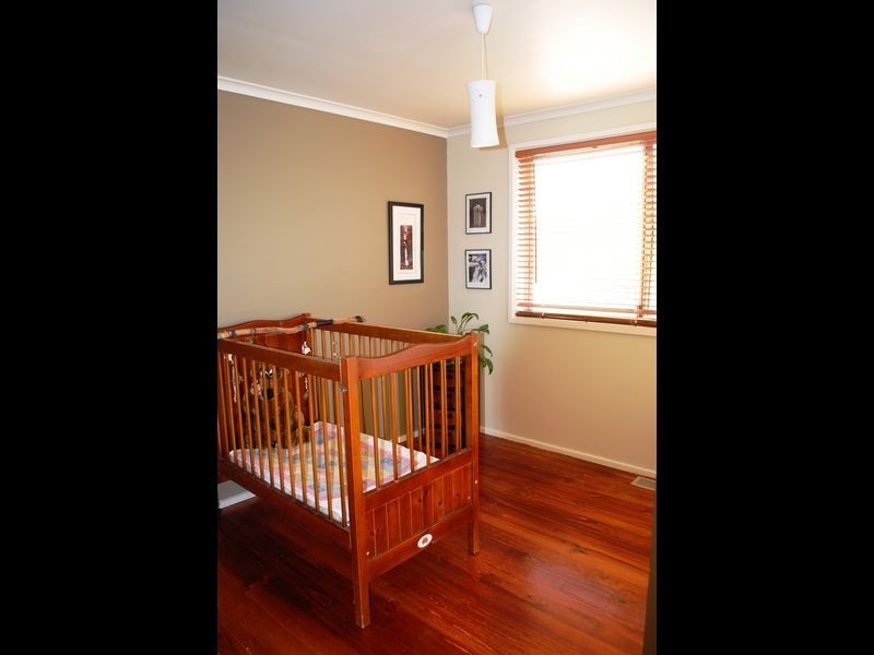 13 Monk Place, Queanbeyan NSW 2620