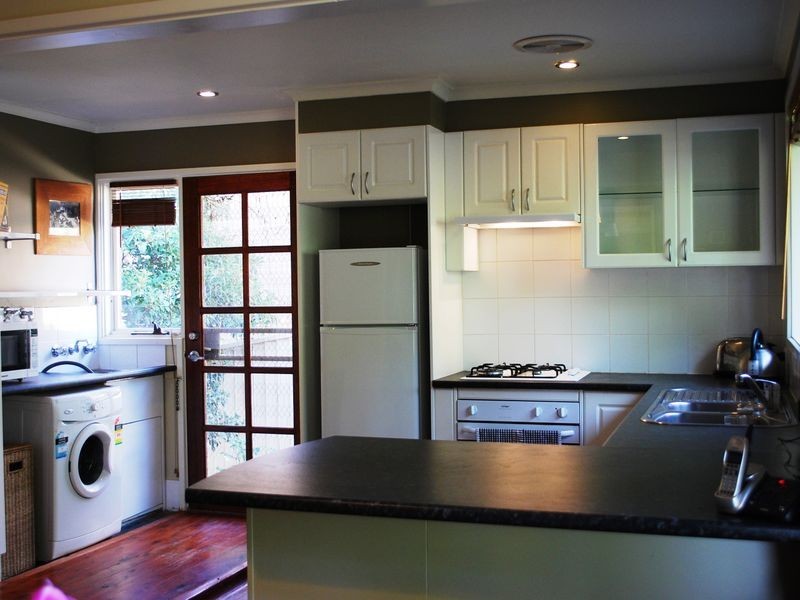 13 Monk Place, Queanbeyan NSW 2620