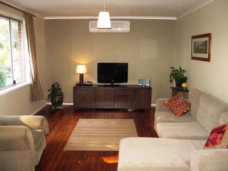13 Monk Place, Queanbeyan NSW 2620