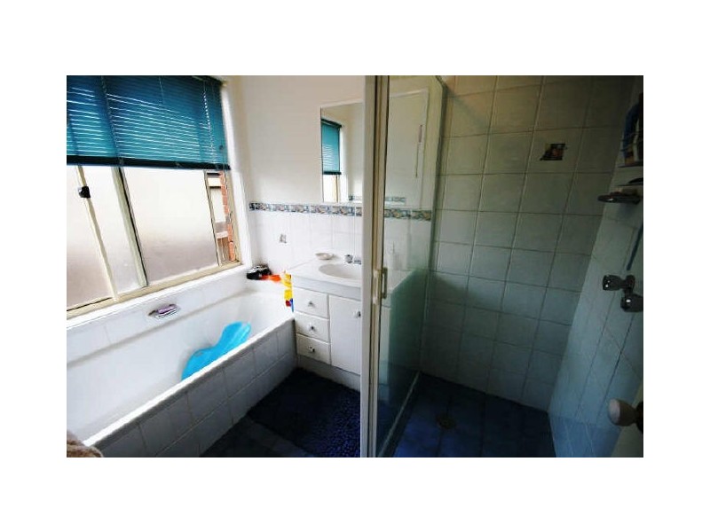 61 Thomas Royal Gardens, Queanbeyan NSW 2620