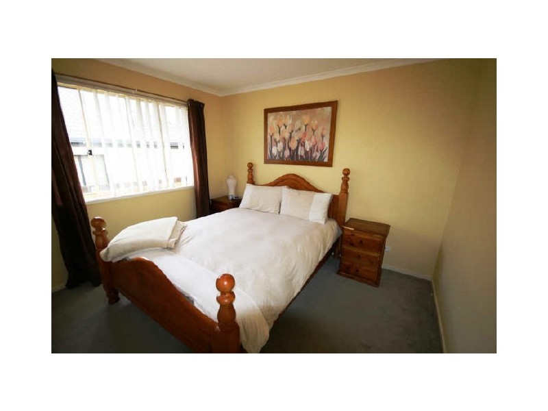 61 Thomas Royal Gardens, Queanbeyan NSW 2620