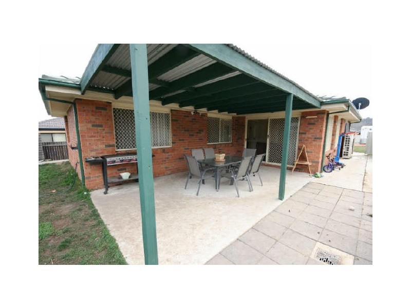 61 Thomas Royal Gardens, Queanbeyan NSW 2620