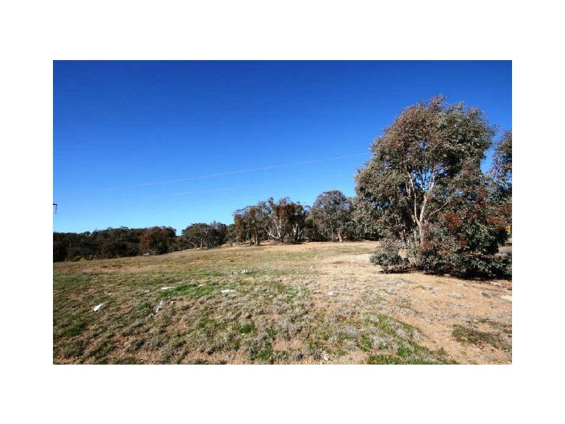 61 Thomas Royal Gardens, Queanbeyan NSW 2620