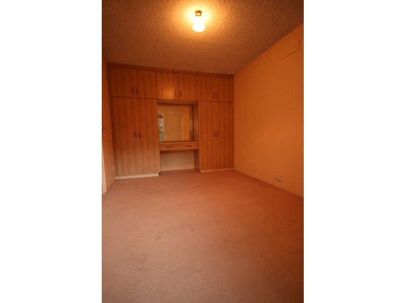 7/30 Trinculo Place, Queanbeyan NSW 2620