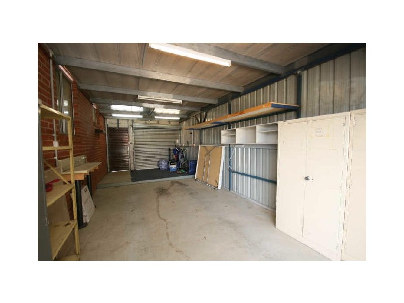 8 Oldfield Road, Queanbeyan NSW 2620
