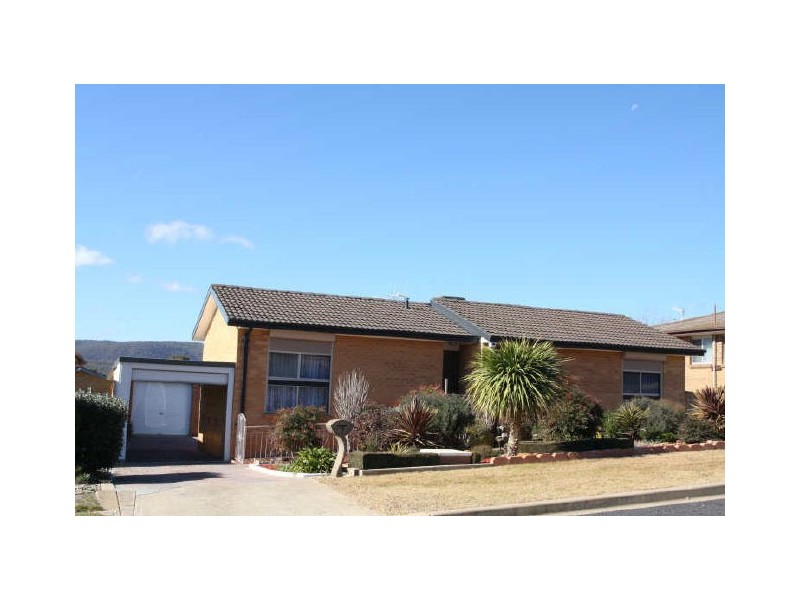 7 Meehan Close, Queanbeyan NSW 2620