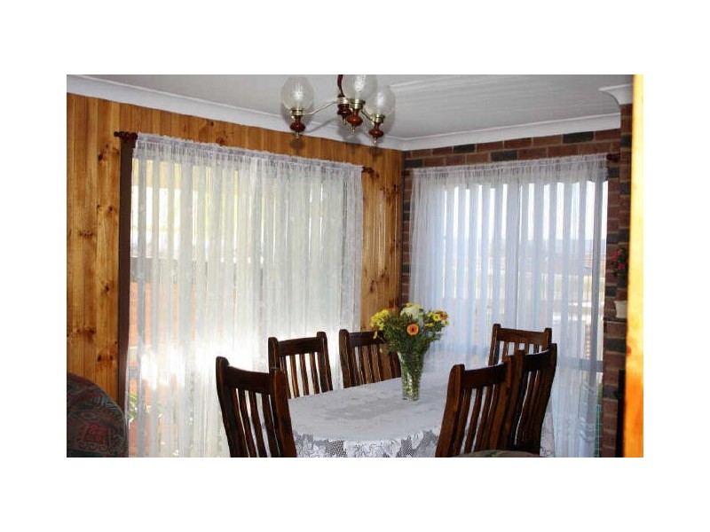 7 Meehan Close, Queanbeyan NSW 2620