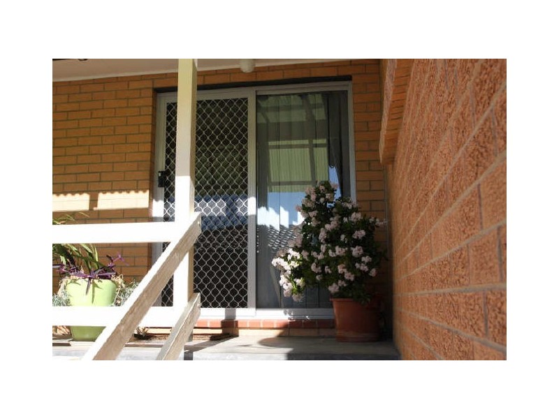 7 Meehan Close, Queanbeyan NSW 2620