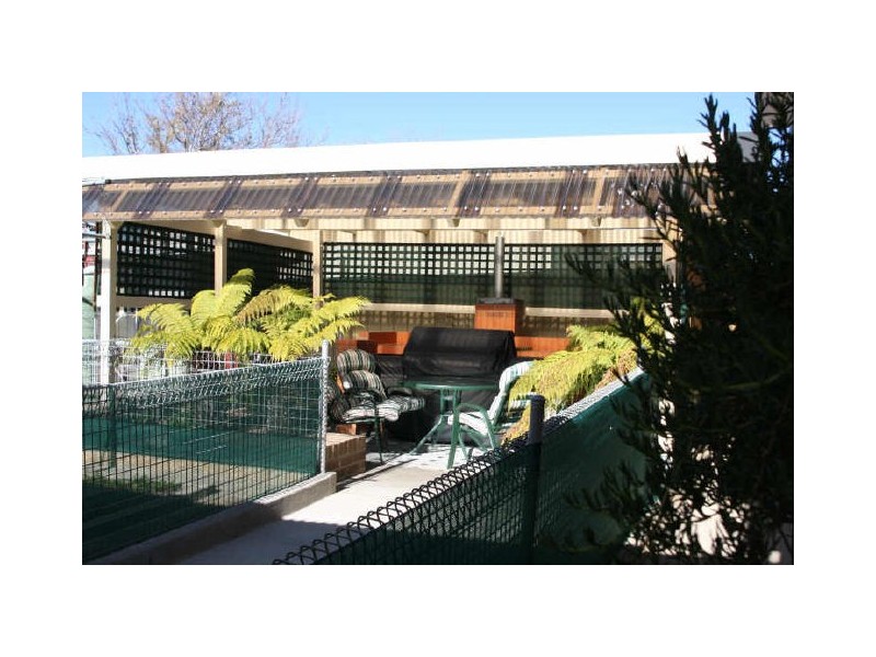 7 Meehan Close, Queanbeyan NSW 2620