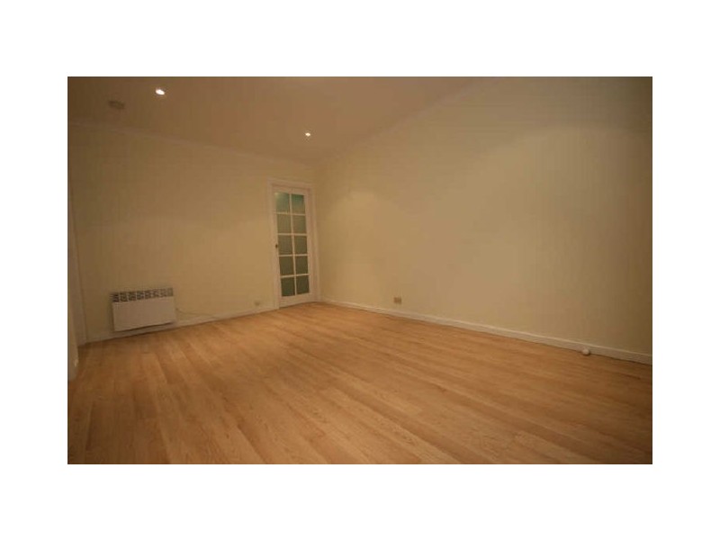 2/56 Henderson Road, Queanbeyan NSW 2620