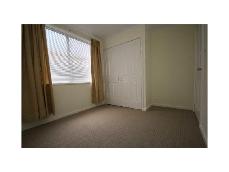 2/56 Henderson Road, Queanbeyan NSW 2620