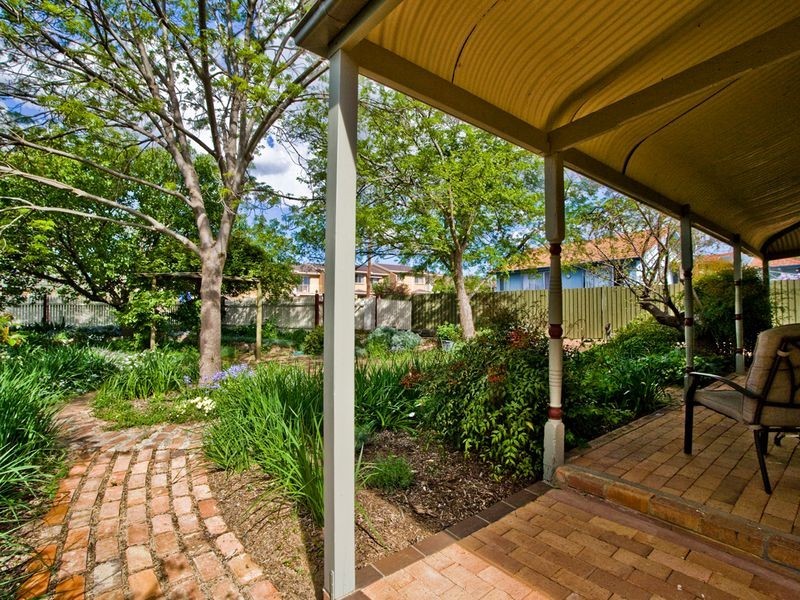 1 McEwan Avenue, Queanbeyan NSW 2620