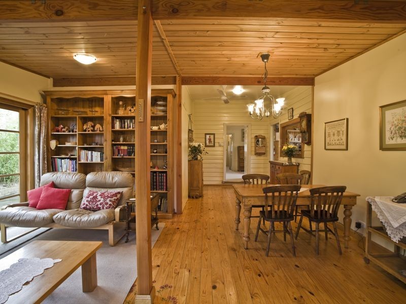 1 McEwan Avenue, Queanbeyan NSW 2620