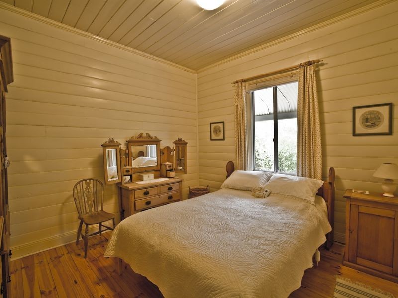 1 McEwan Avenue, Queanbeyan NSW 2620