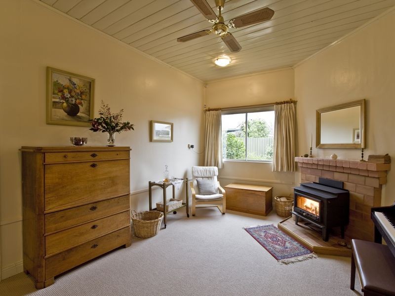 1 McEwan Avenue, Queanbeyan NSW 2620