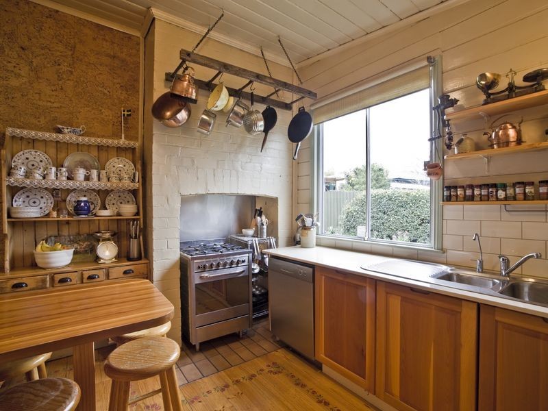 1 McEwan Avenue, Queanbeyan NSW 2620