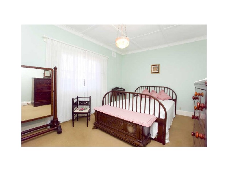 279 Crawford Street, Queanbeyan NSW 2620