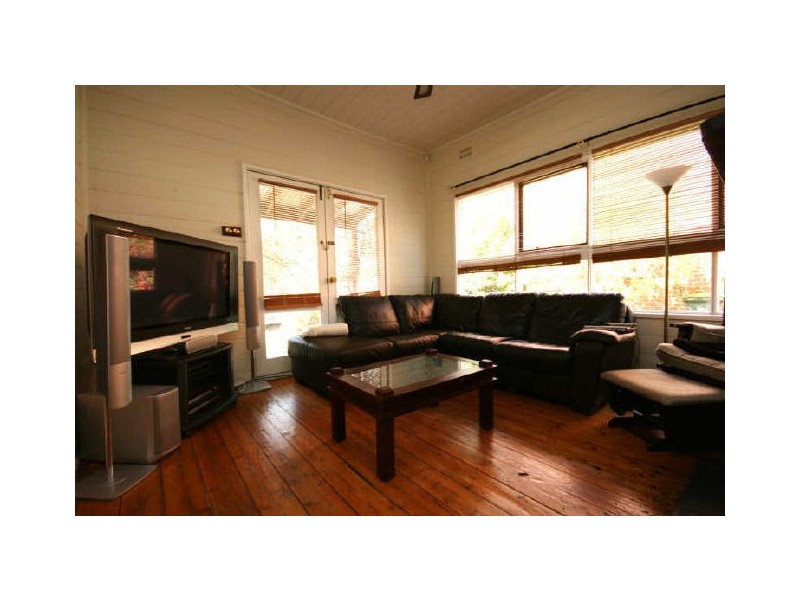 39 Campbell Street, Queanbeyan NSW 2620