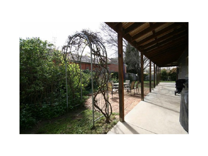 39 Campbell Street, Queanbeyan NSW 2620