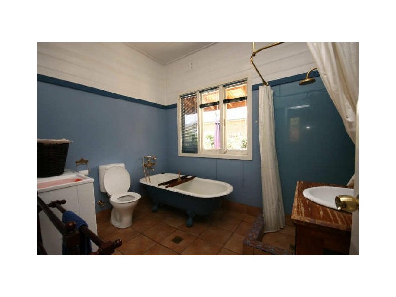 39 Campbell Street, Queanbeyan NSW 2620