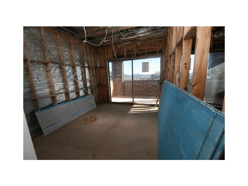 17 Myrtle Close, Jerrabomberra NSW 2619