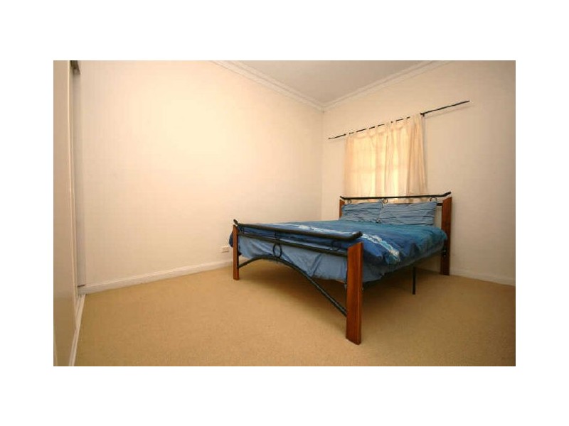 15 Elizabeth Crescent, Queanbeyan NSW 2620