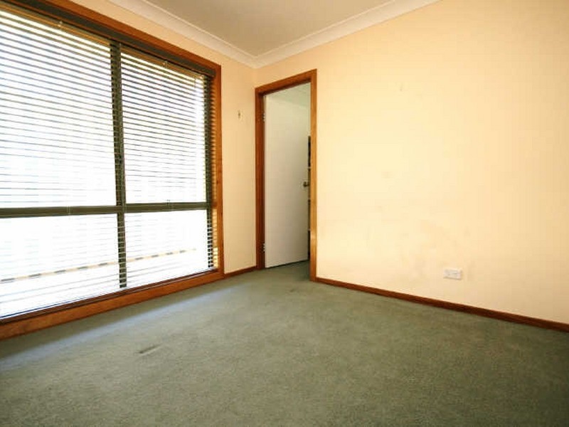 18 Mulga Street, Captains Flat NSW 2623