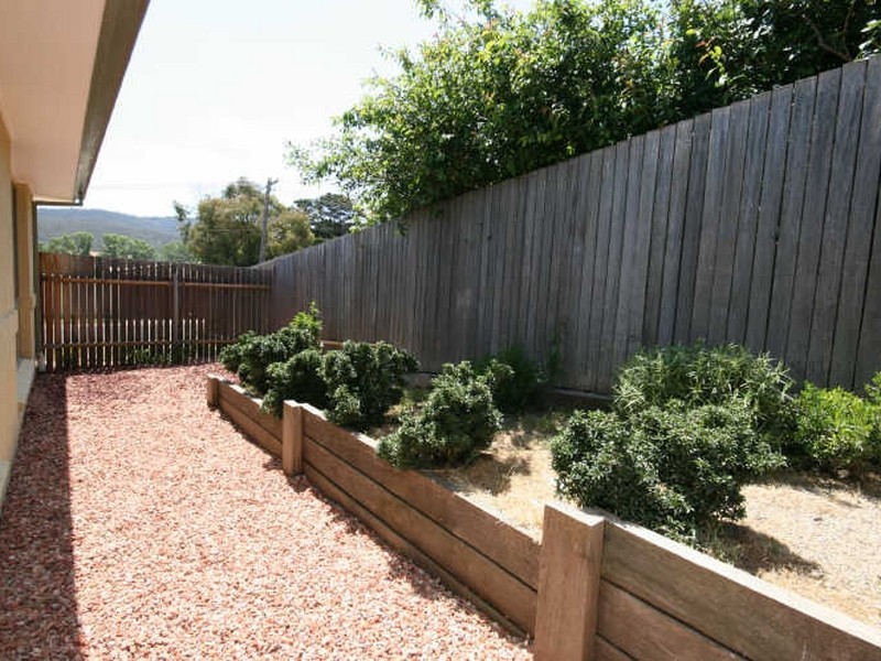 18 Mulga Street, Captains Flat NSW 2623