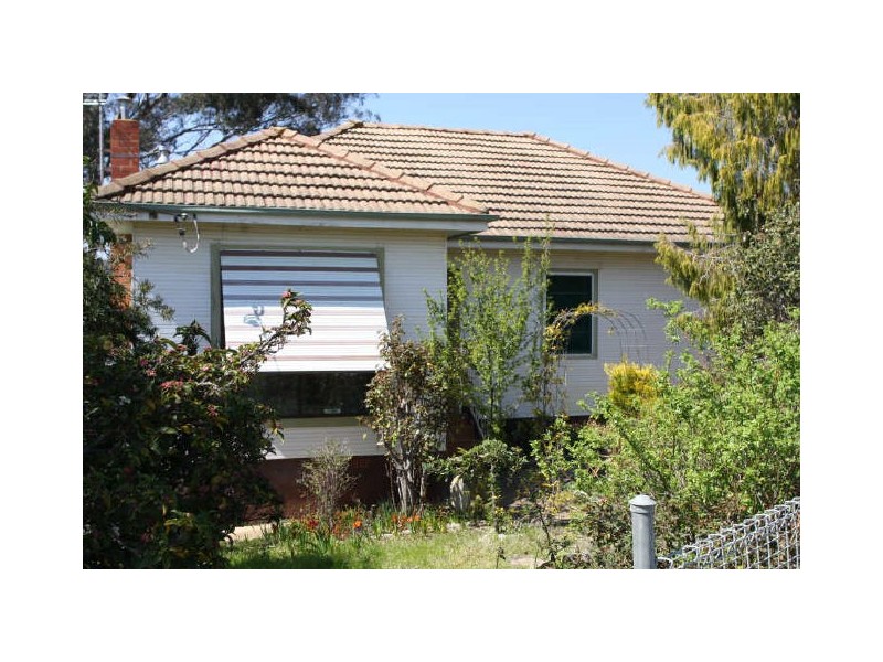 42 Cameron Road, Queanbeyan NSW 2620