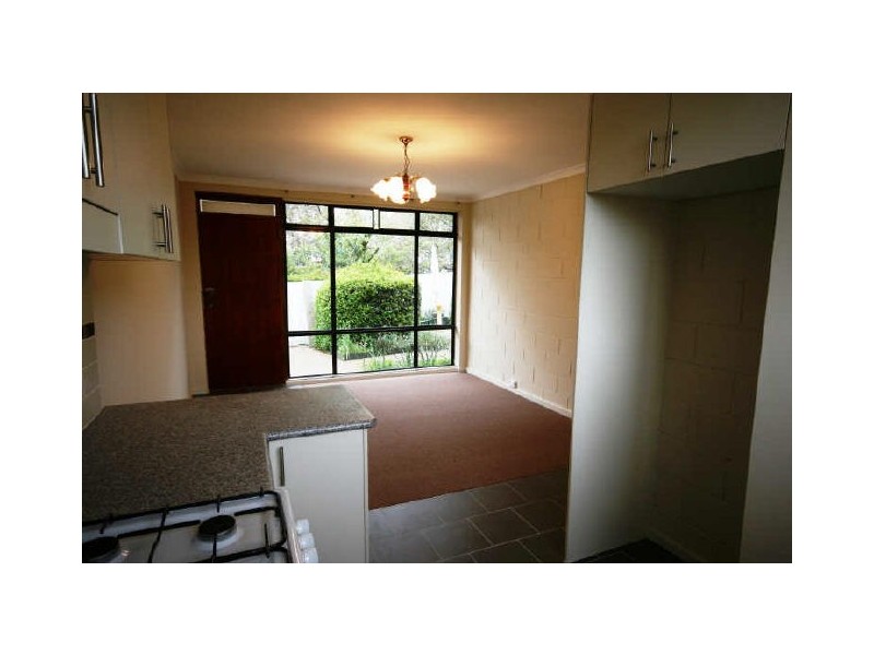 1-6/12 Blackall Avenue, Queanbeyan NSW 2620