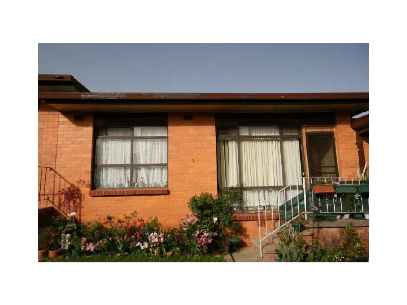 1-6/12 Blackall Avenue, Queanbeyan NSW 2620