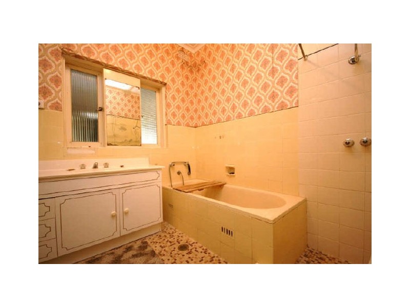 34 Thorpe Avenue, Queanbeyan NSW 2620