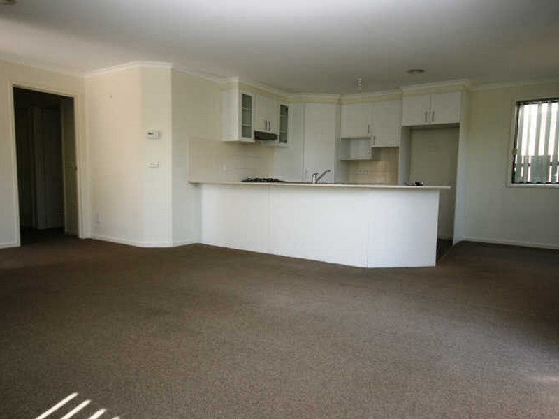 11/7-9 Waterloo Street, Queanbeyan NSW 2620