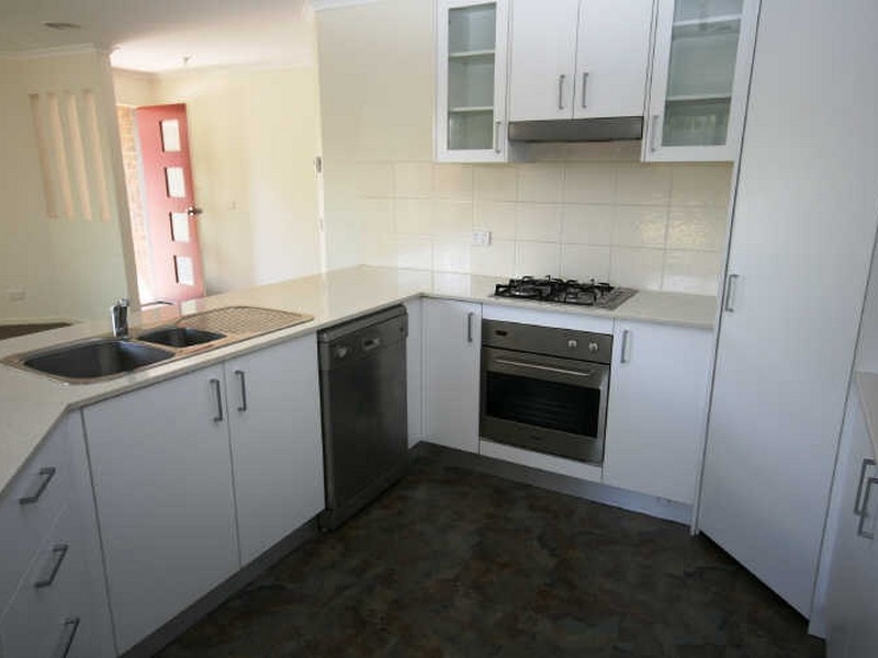 11/7-9 Waterloo Street, Queanbeyan NSW 2620