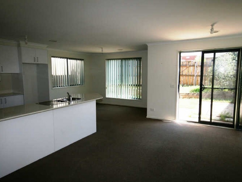 11/7-9 Waterloo Street, Queanbeyan NSW 2620