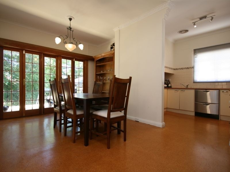 10 Bruce Street, Queanbeyan NSW 2620