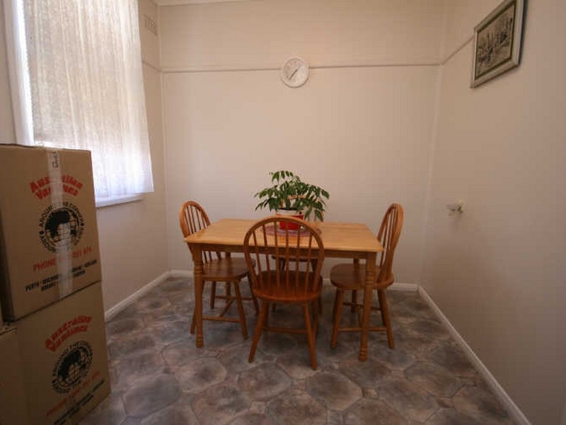 10 Gerald Street, Queanbeyan NSW 2620