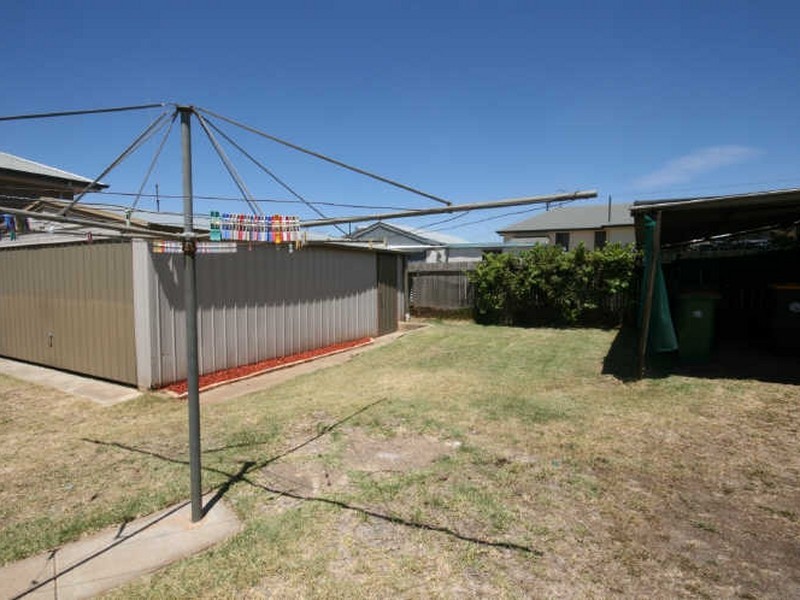 10 Gerald Street, Queanbeyan NSW 2620