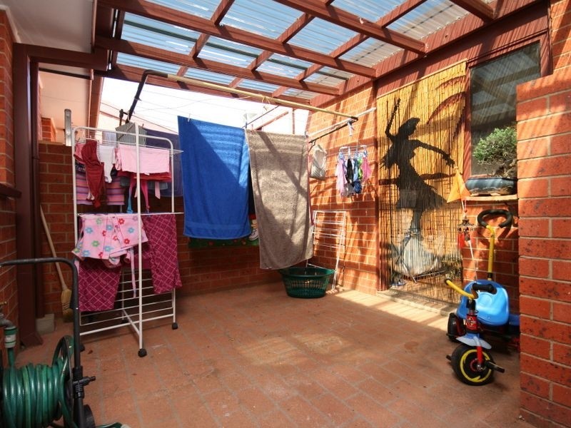 13/47 Christopher Cres, Queanbeyan NSW 2620