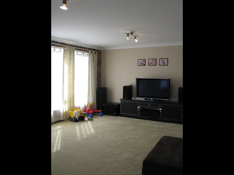 4 Callum Street, Queanbeyan NSW 2620