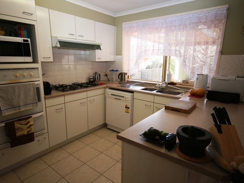 11 Patrick Brick Court, Queanbeyan NSW 2620