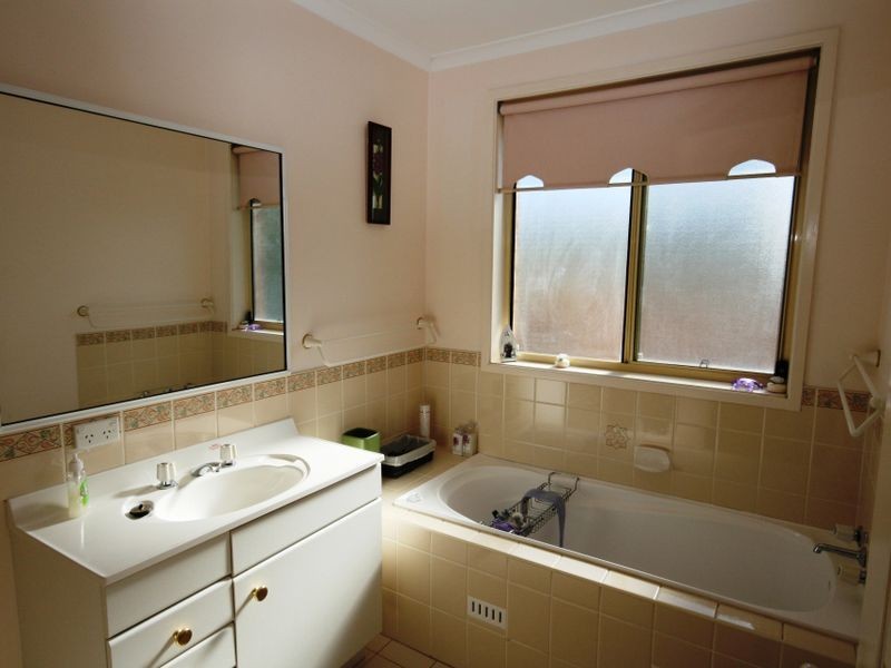 11 Patrick Brick Court, Queanbeyan NSW 2620