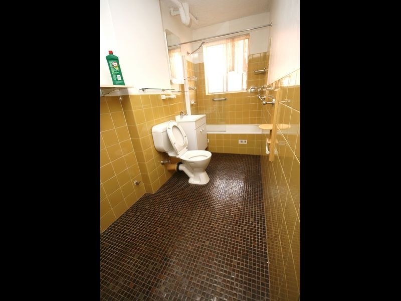 10/9 Crest Road, Queanbeyan NSW 2620