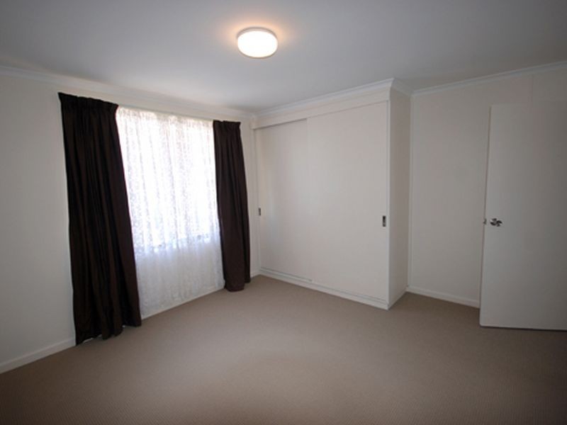 216 Foxlow Street, Captains Flat NSW 2623