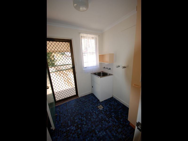 216 Foxlow Street, Captains Flat NSW 2623