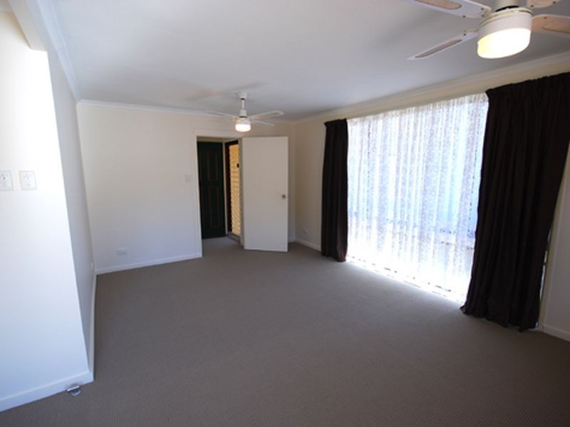 216 Foxlow Street, Captains Flat NSW 2623