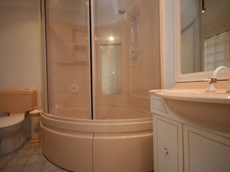 1 Vaughan Close, Queanbeyan NSW 2620