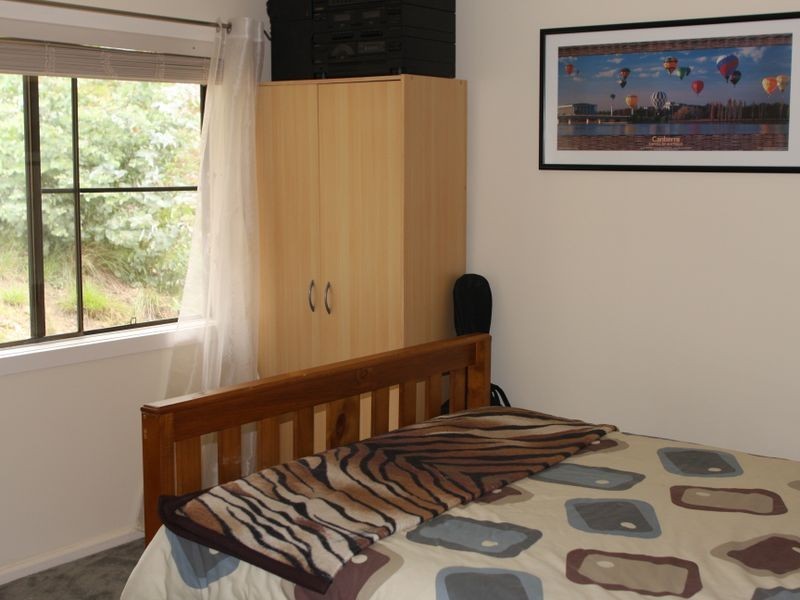 5 Harolds Cross Road, Captains Flat NSW 2623