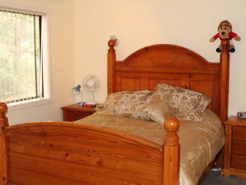 5 Harolds Cross Road, Captains Flat NSW 2623